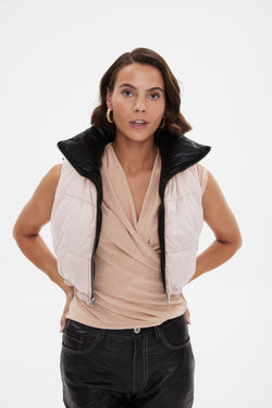 Image of Women's Reversible Sleeveless Jacket, Nappa Black