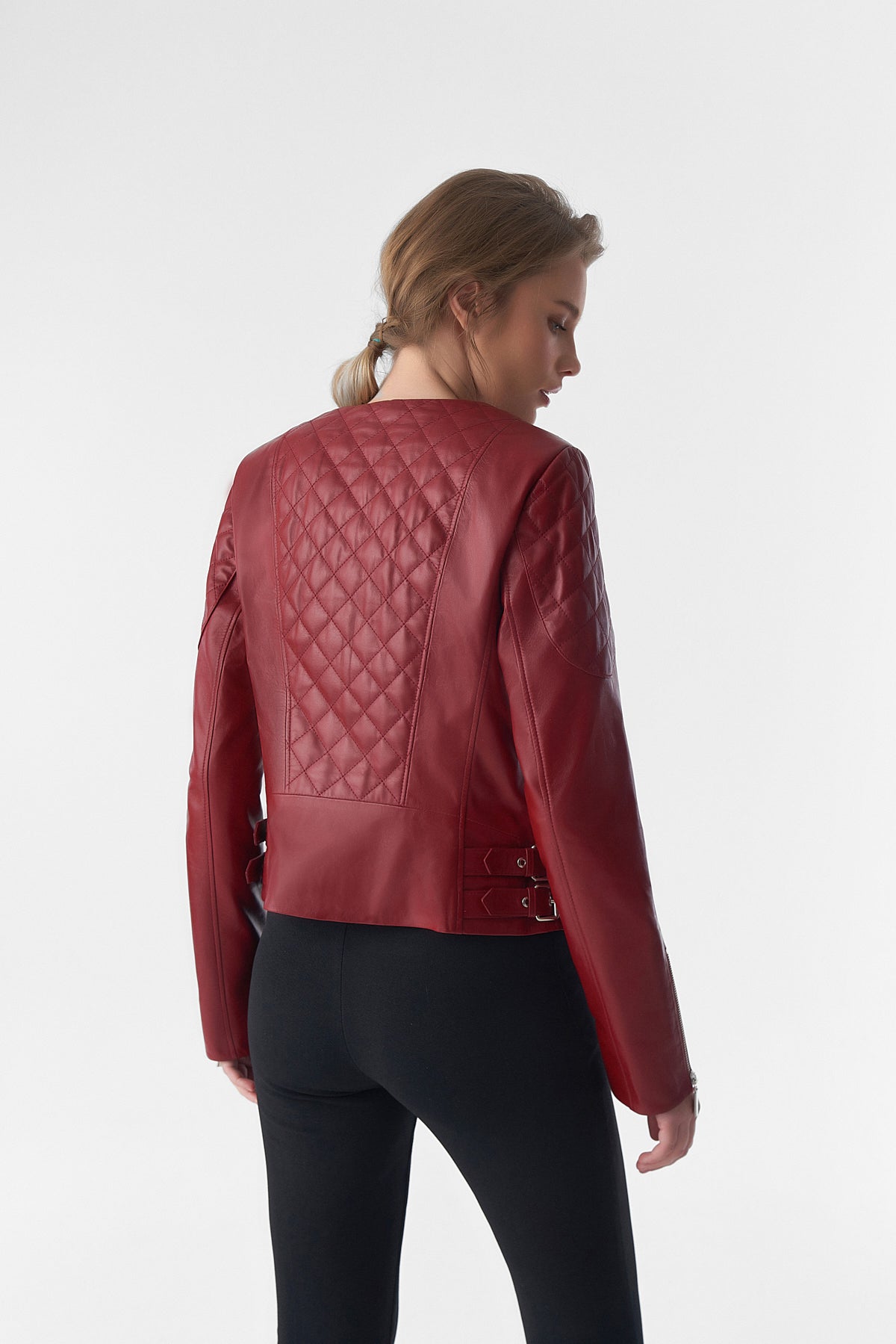 Gesteppte Bikerjacke aus echtem Leder, Burgund