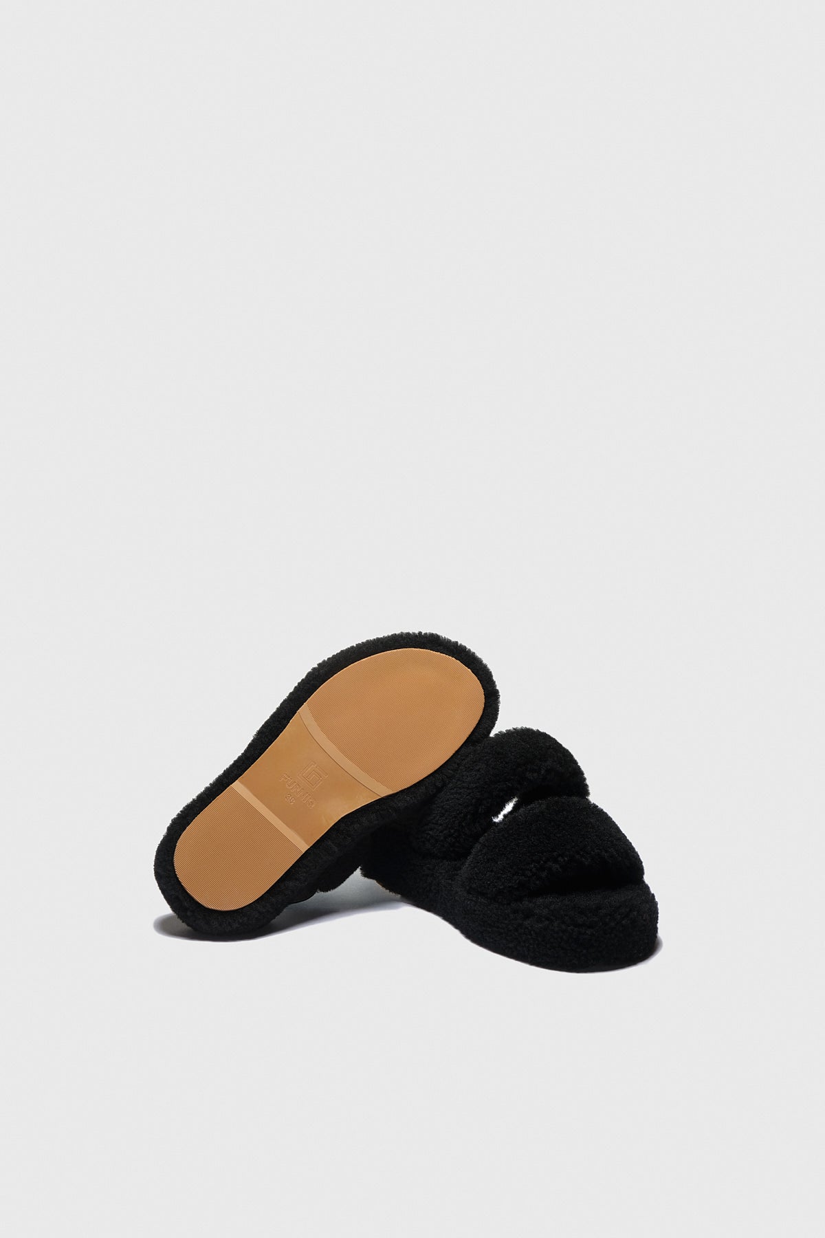 Damen Shearling Double Stripe Slides, schwarze gelockte Wolle