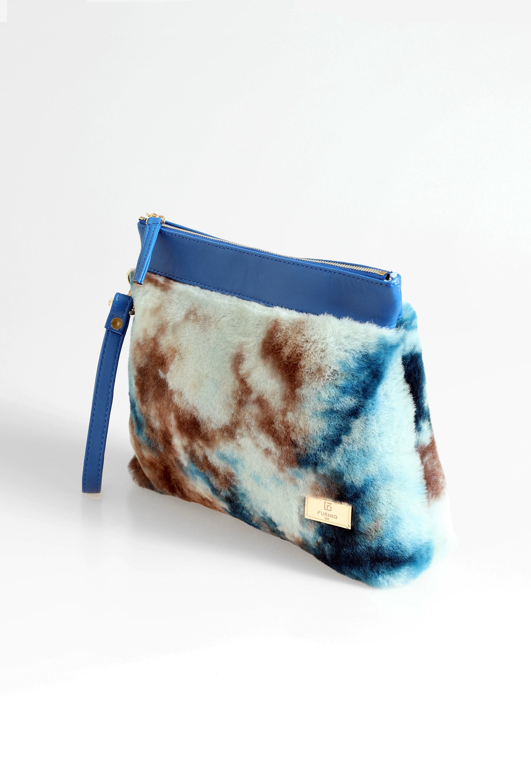 Lammfell-Clutch für Damen, Blau mit blauer, mehrfarbiger Wolle