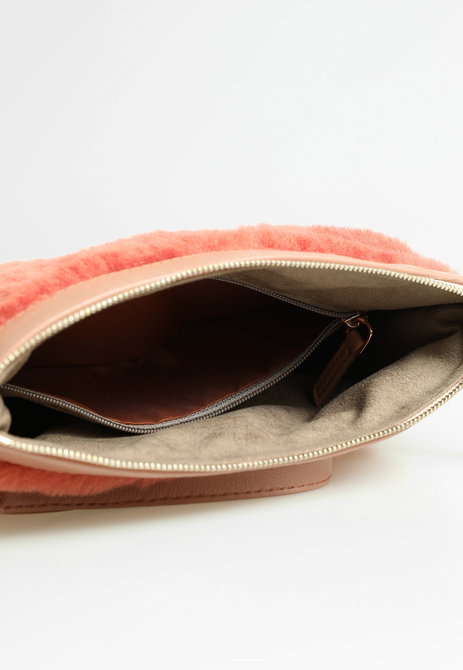 Lammfell-Clutch für Damen, Ziegelwolle