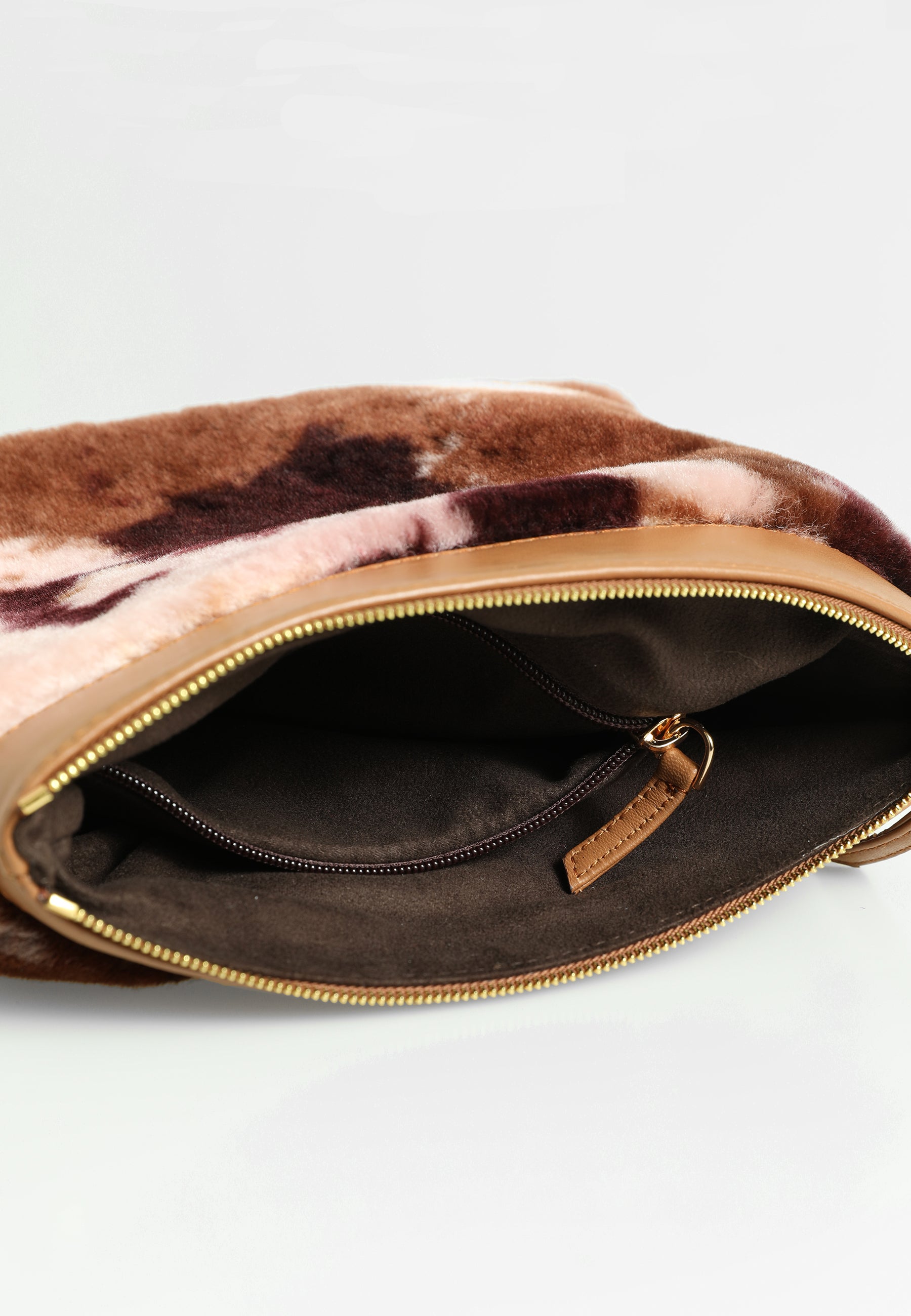 Lammfell-Clutch für Damen, hellbraun mit brauner, mehrfarbiger Wolle